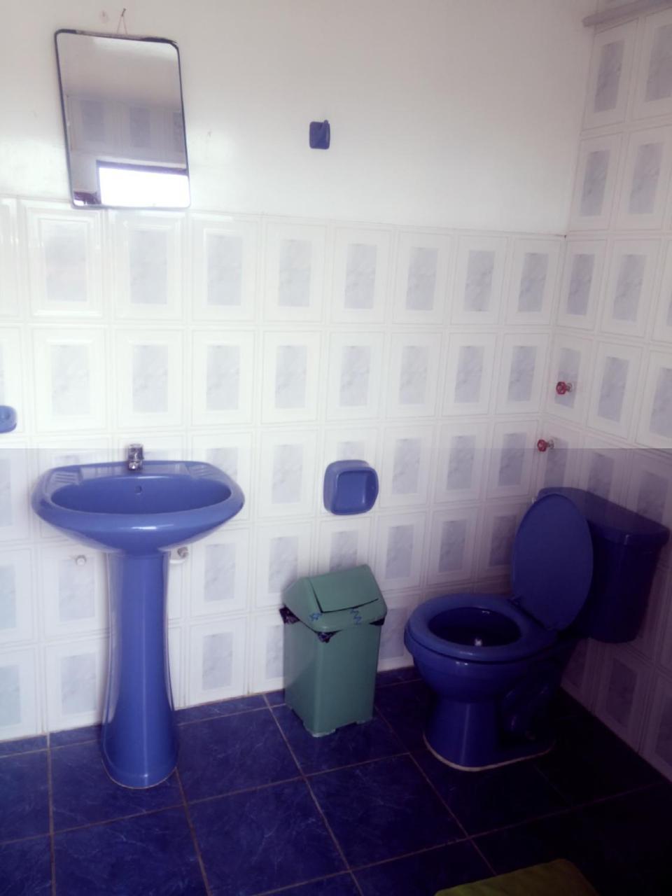 Hostal "La Roca" Uyuni Bagian luar foto