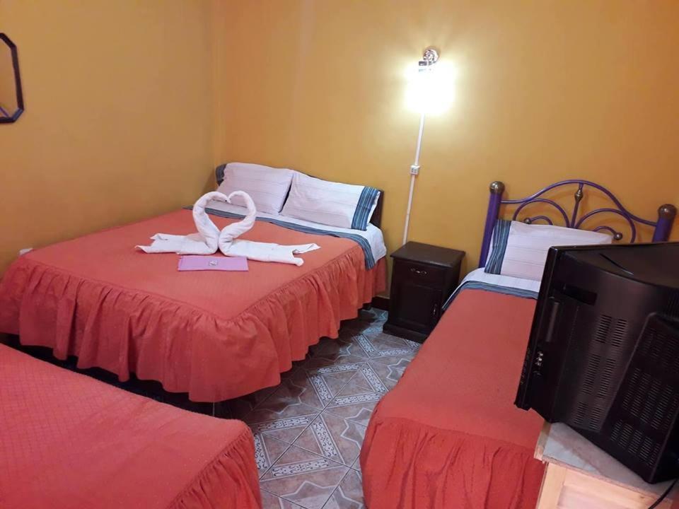 Hostal "La Roca" Uyuni Bagian luar foto